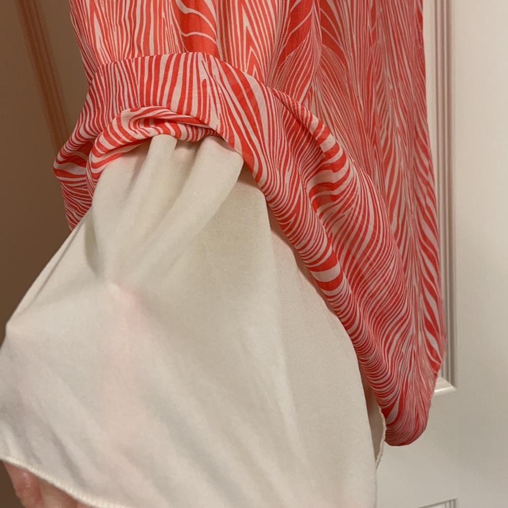 Salmon colored lightweight mini dress - Picture 4 of 6